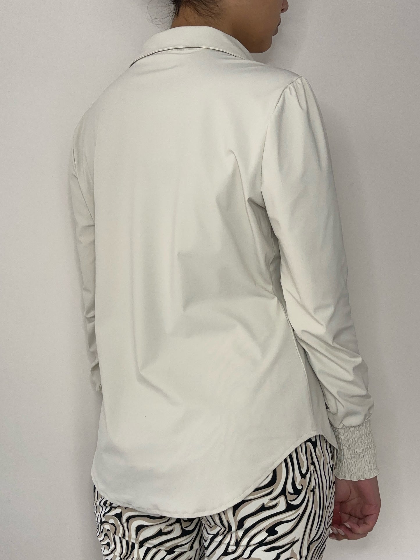 Daelin Elize Travelstof Blouse beige Back