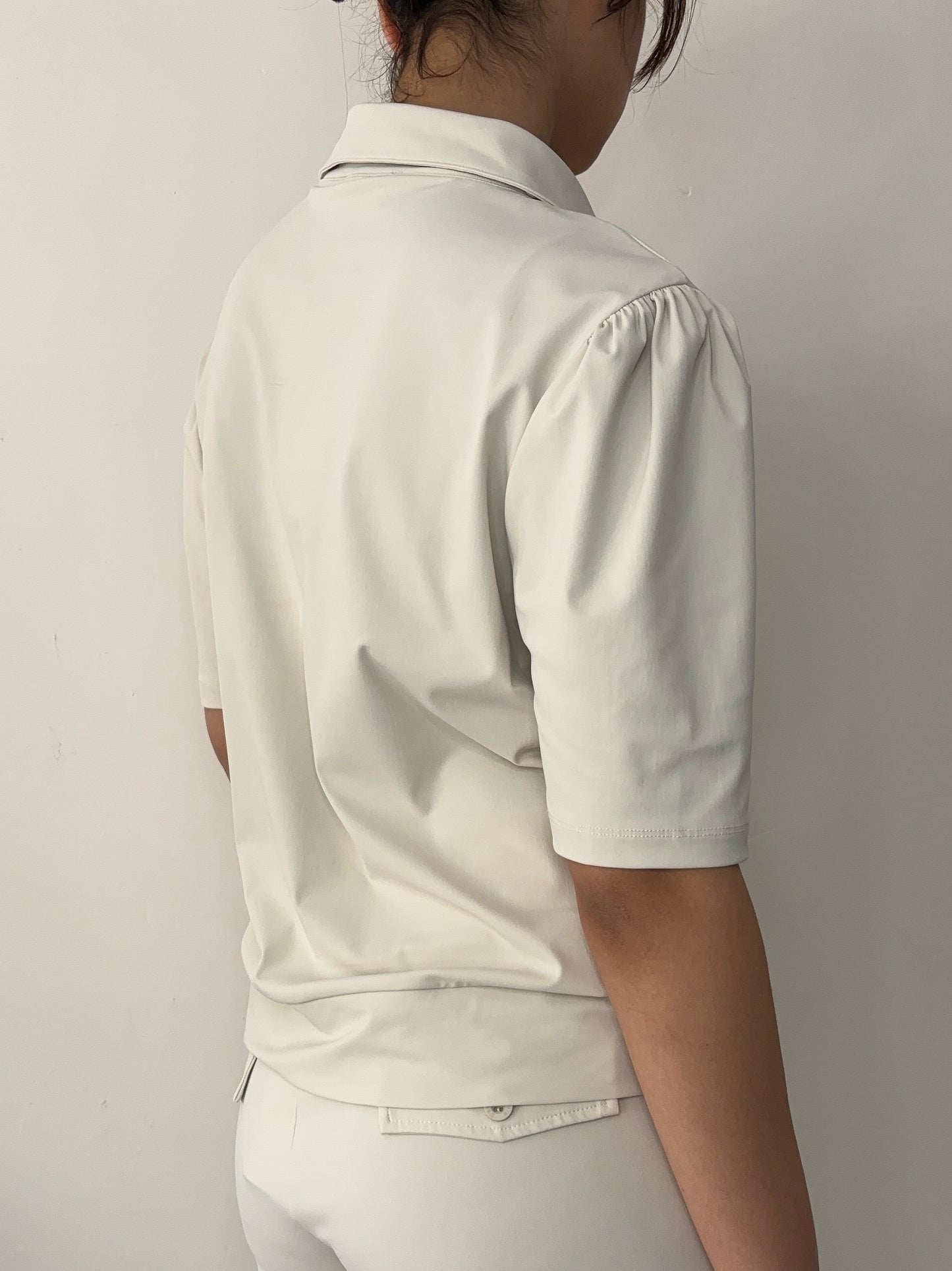 Daelin Fylena Blouse met strik beige back