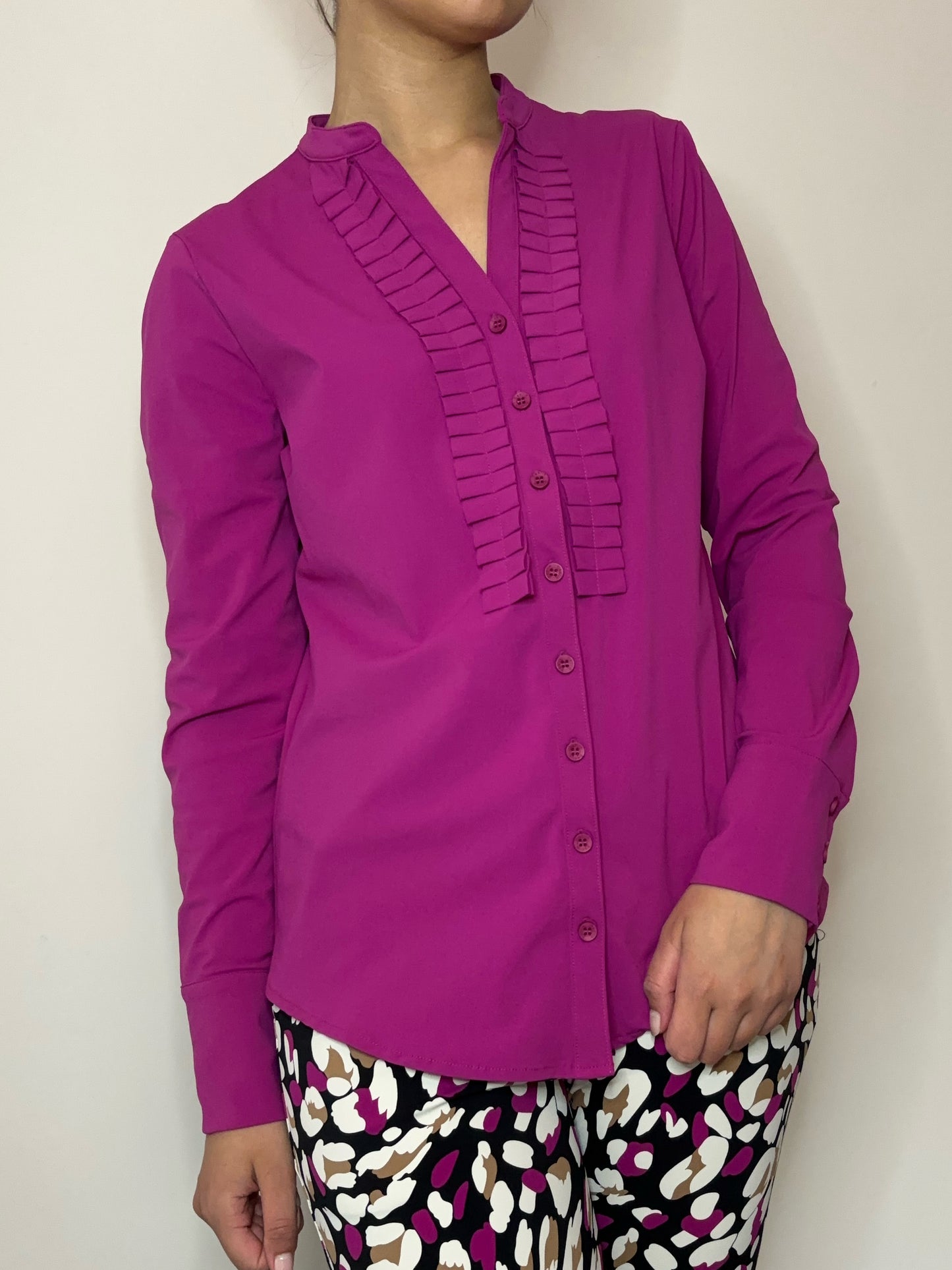 Daelin Gwen Travelstof Blouse paars front
