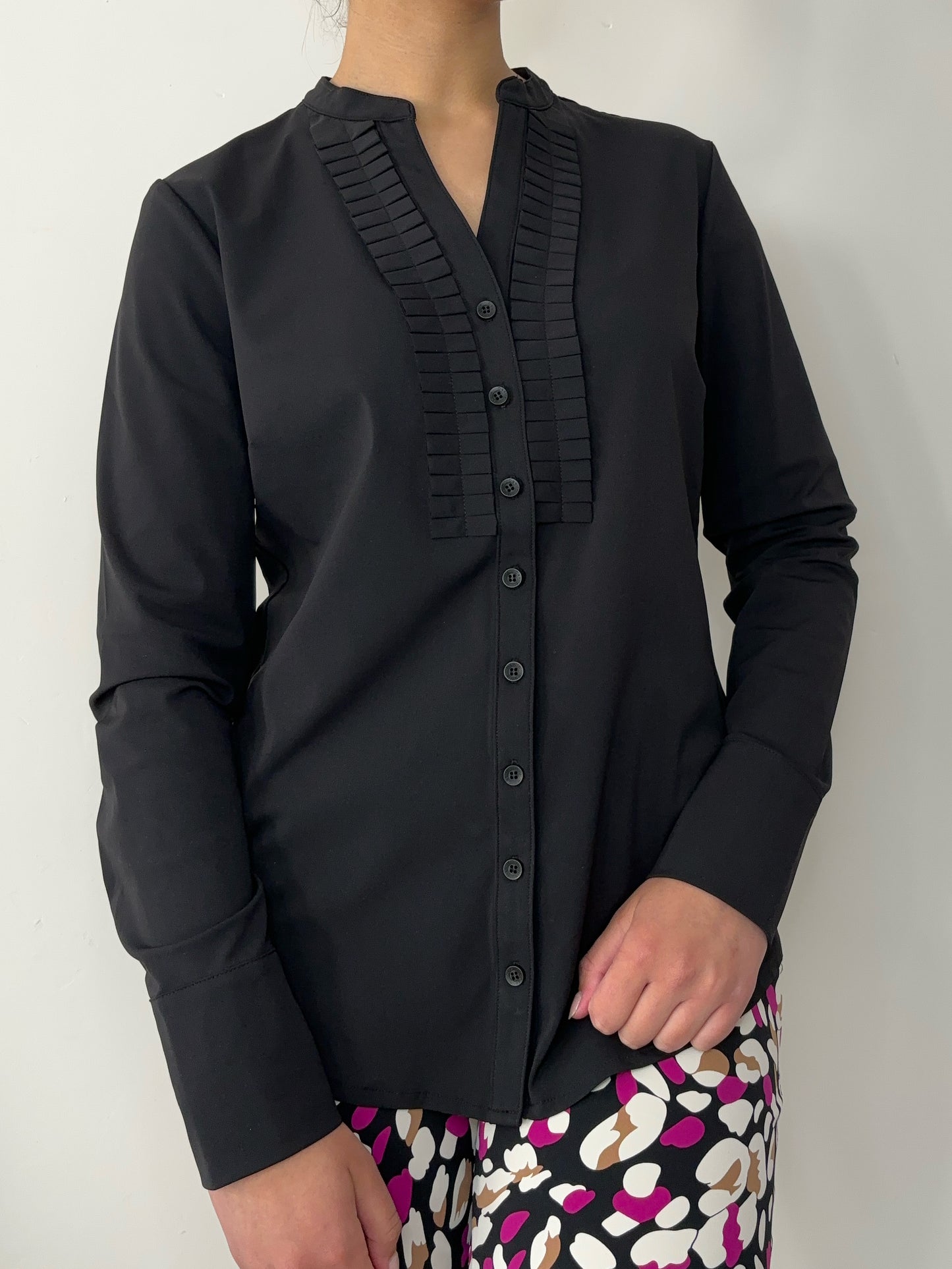 Daelin Gwen Travelstof Blouse zwart
