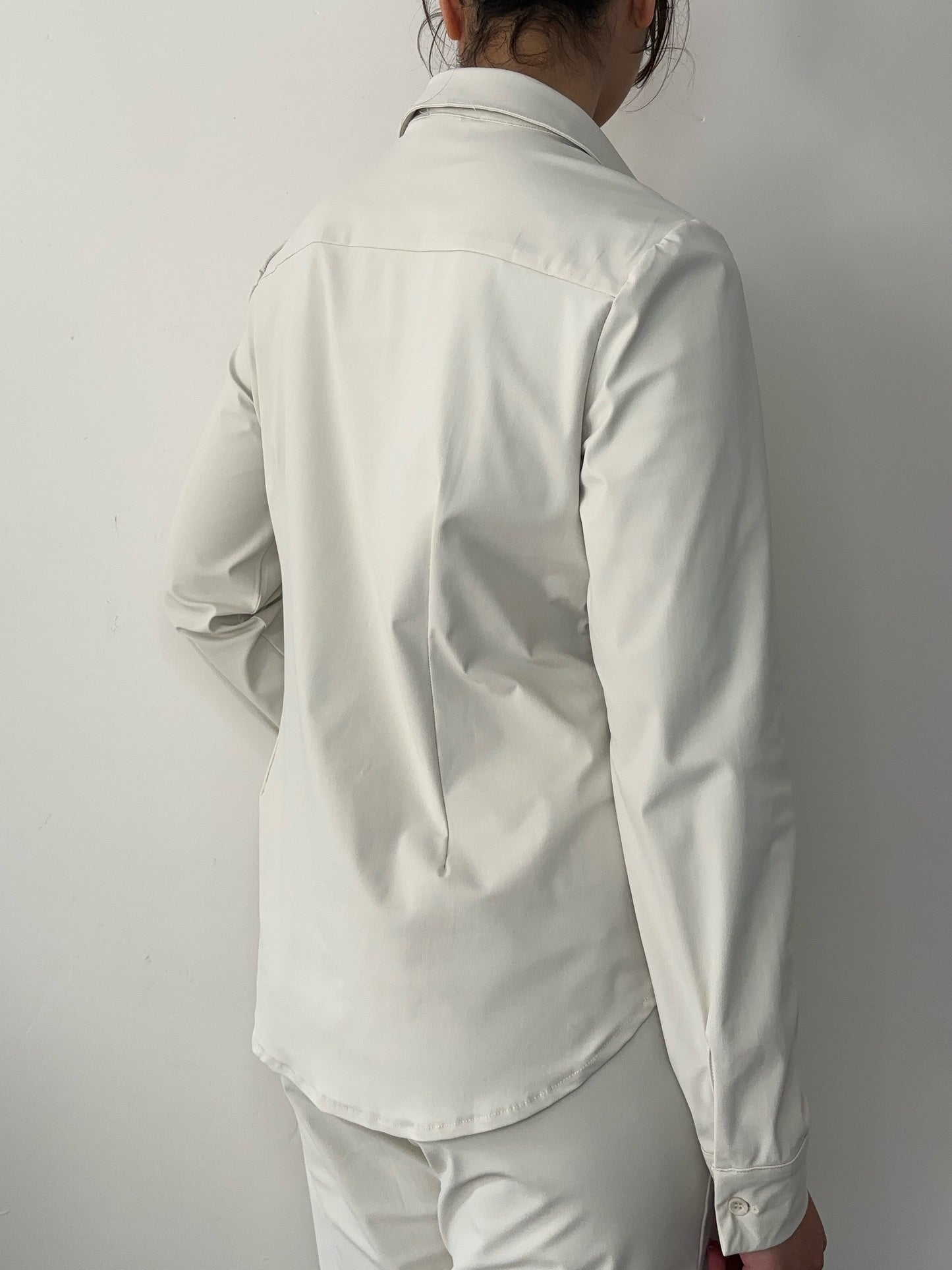 Daelin Lise Travelstof Blouse beige back