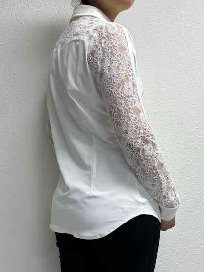 Daelin Elliana Travelstof Blouse