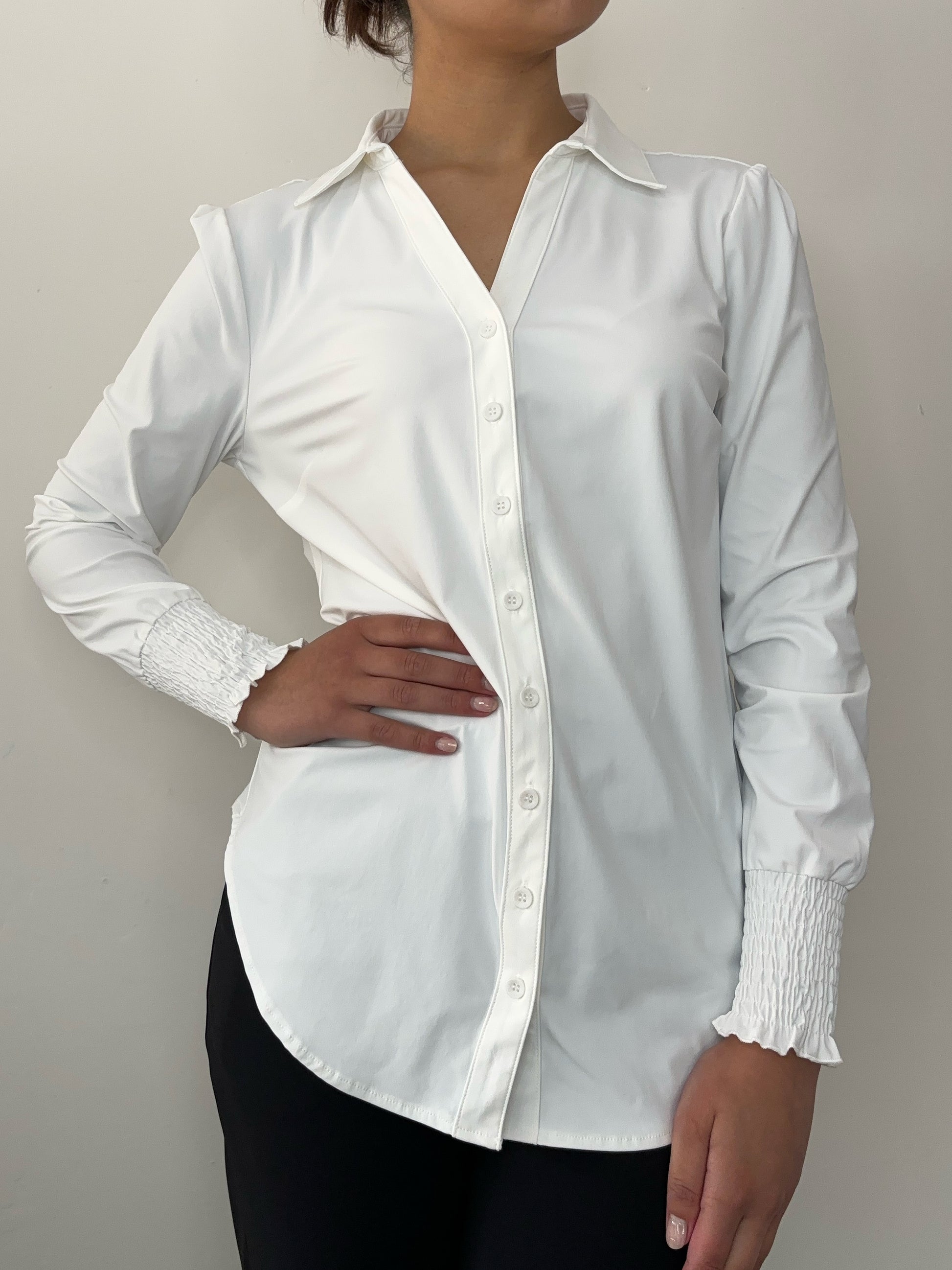 Daelin Daphne Travelstof Blouse off white wit front