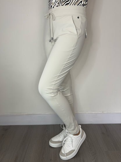 Daelin Faye Travelstof Broek beige 