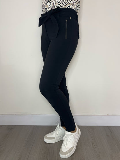 Daelin Foxy Travelstof Broek zwart 