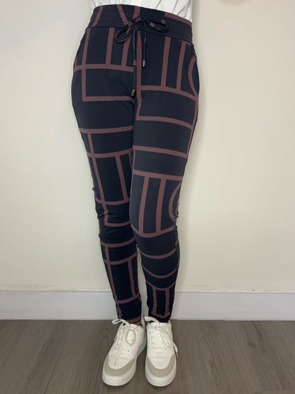 Daelin Gaby Travelstof Broek graphic stripes print front