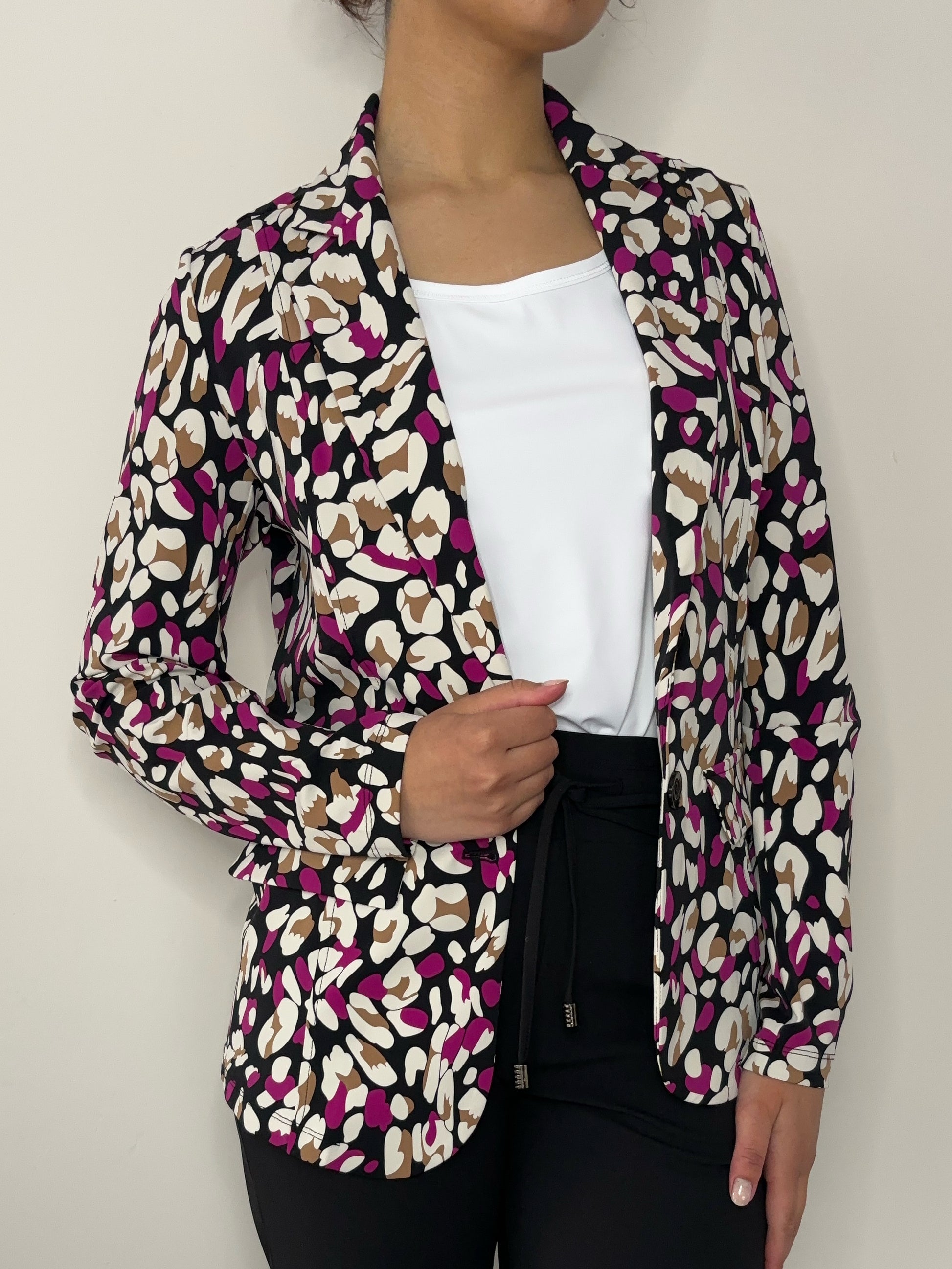 Daelin Gaia Travelstof Blazer jasje panter/leopard print front