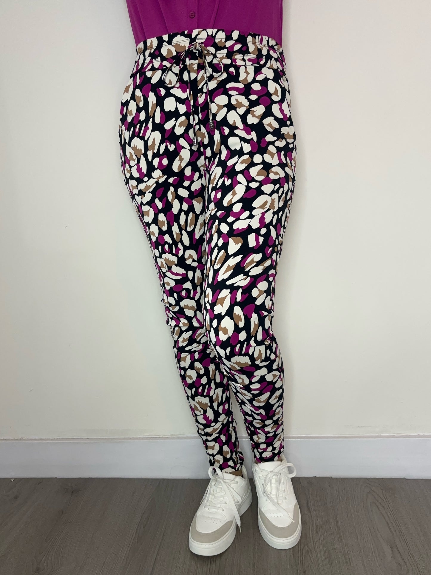 Daelin Galilea Travelstof Broek panter/leopard print 