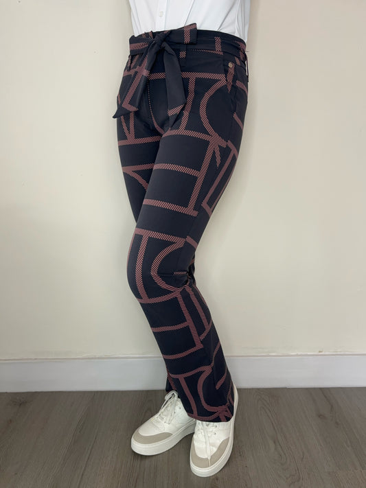 Daelin Gracey Travelstof Broek graphic stripes print front