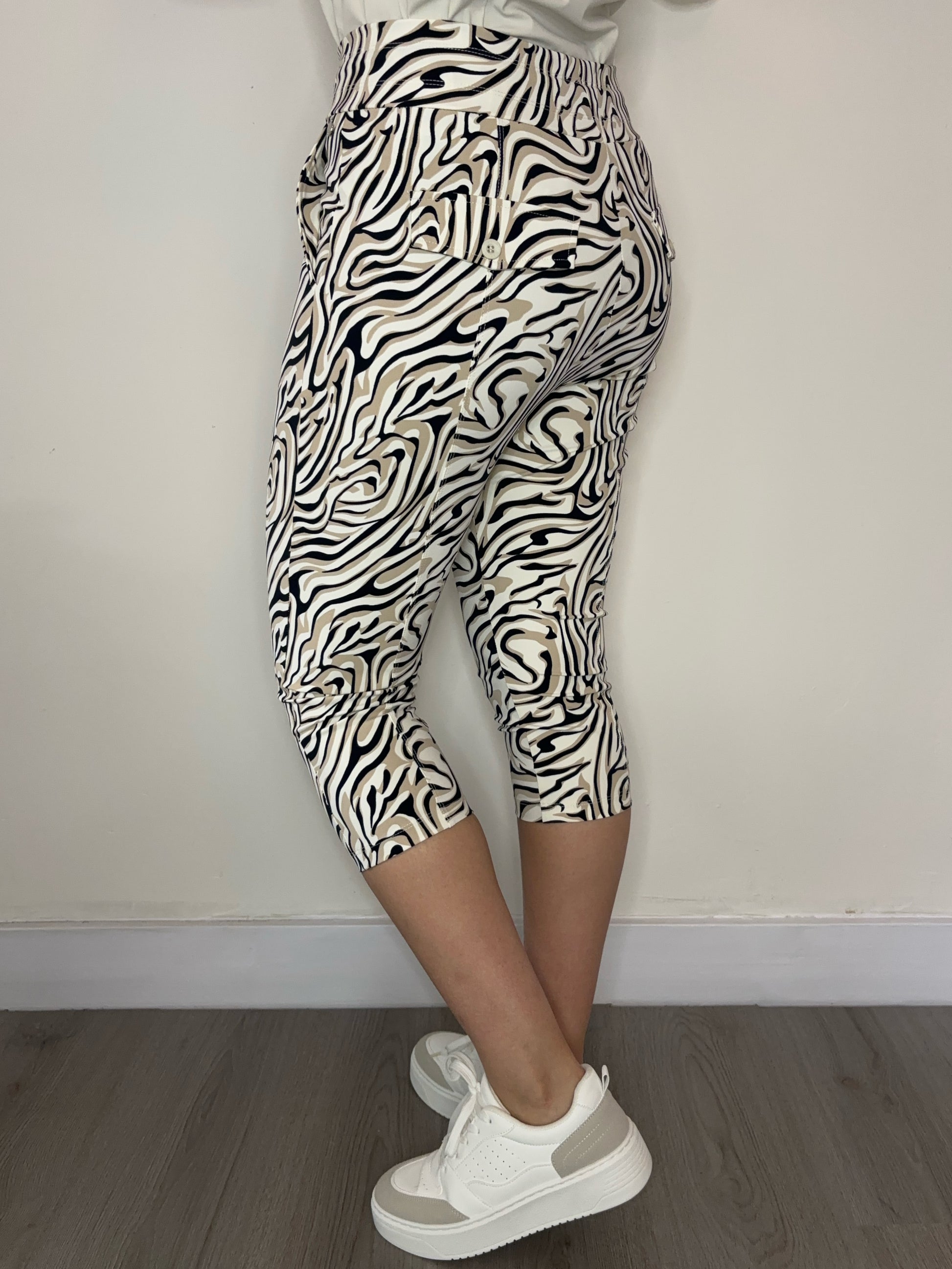 Daelin May Travelstof Broek zebra print back