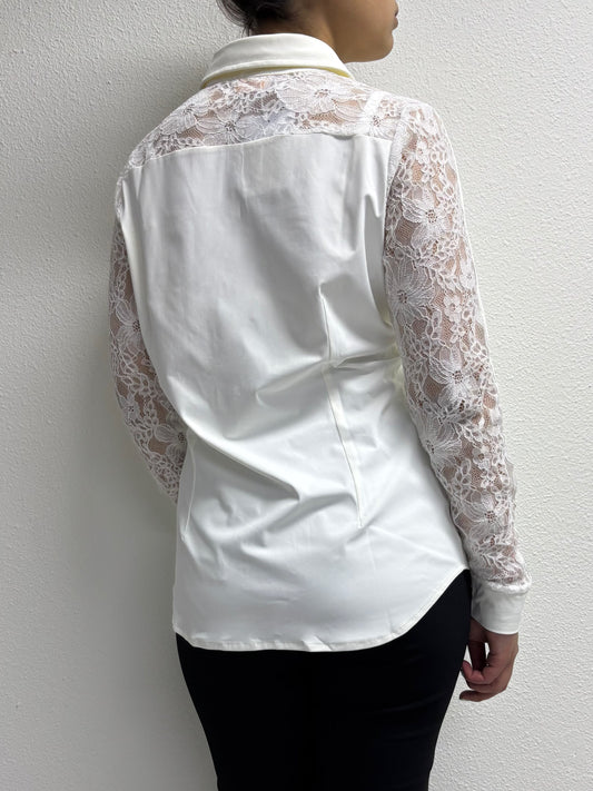 Daelin Elliana Travelstof Blouse